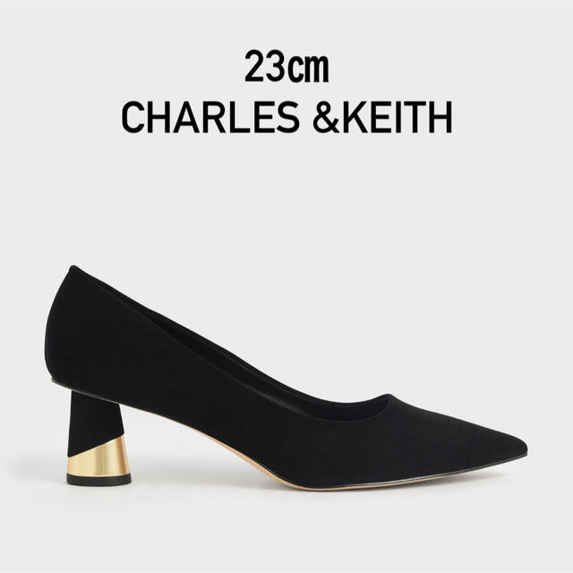 Charles and Keith(チャールズアンドキース)の3回使用★メタリックスカルプチャーヒール テクスチャードパンプス レディースの靴/シューズ(ハイヒール/パンプス)の商品写真