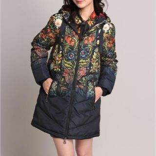 デシグアル(DESIGUAL)の新品✨タグ付き♪定価37,900円　美しいボタニカル柄コート　　大特価‼️(その他)