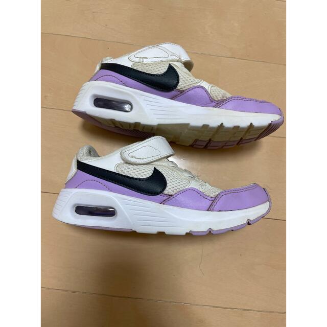 NIKE(ナイキ)のNIKE/ナイキ AIRMAX SC エアマックス CZ5356 107 キッズ/ベビー/マタニティのキッズ靴/シューズ(15cm~)(スニーカー)の商品写真