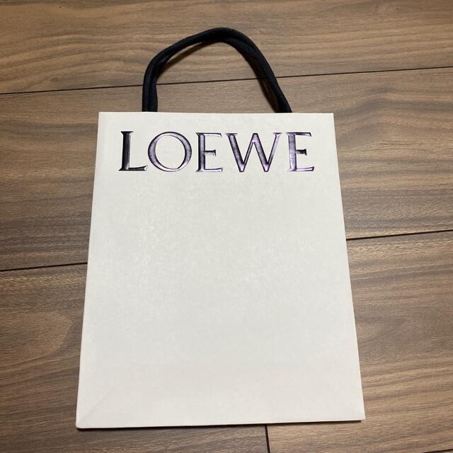 LOEWE(ロエベ)のロエベ　ショップ袋 レディースのバッグ(ショップ袋)の商品写真