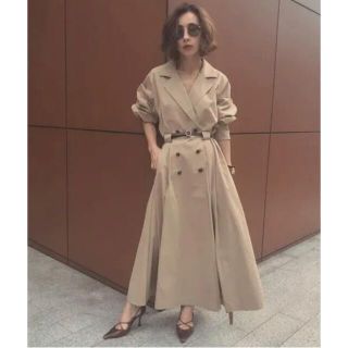 LONG COAT LIKE BELT DRESS