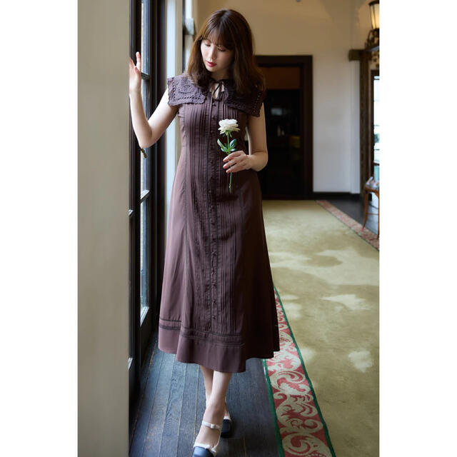 Her lip to(ハーリップトゥ)のHerlipto Removable Collar Long Dress レディースのワンピース(ロングワンピース/マキシワンピース)の商品写真