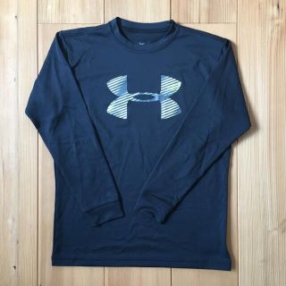 アンダーアーマー(UNDER ARMOUR)の未使用✳︎アンダーアーマー ✳︎長袖Tシャツ✳︎YMD(Tシャツ/カットソー)