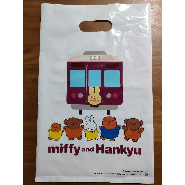 ミッフィー 阪急電車 コラボグッズ ピンバッジ(非売品) エンタメ/ホビーのおもちゃ/ぬいぐるみ(キャラクターグッズ)の商品写真