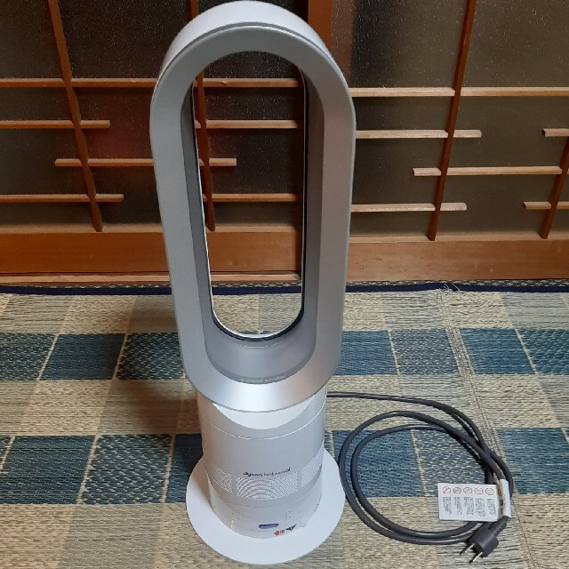 ダイソン　dyson AM05 ファンヒーター　2018年製冷暖房/空調