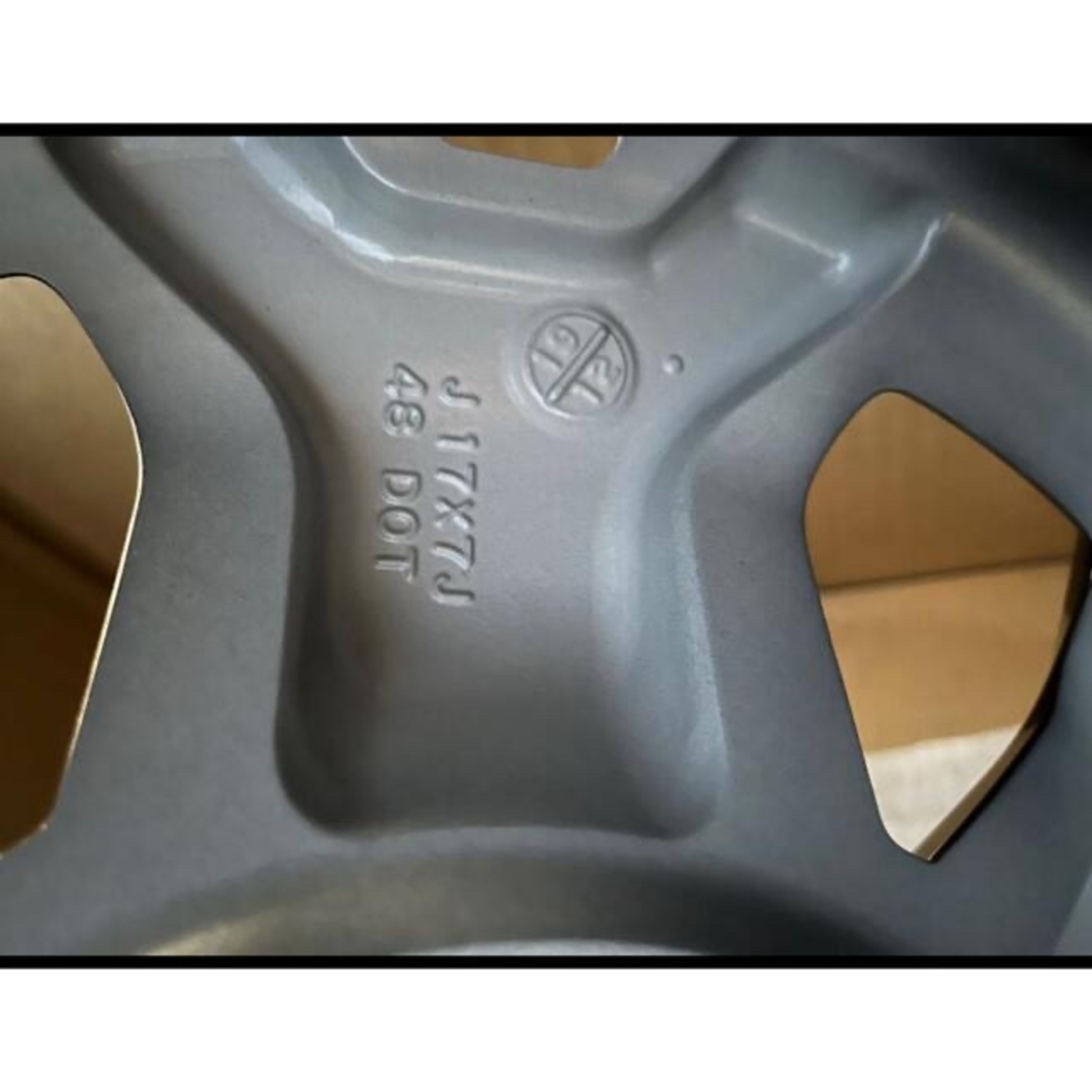 スバル - スバル SK フォレスター新車外し 極上 美品 17インチ スバル - スバル SK フォレスター新車外し 極上 美品 17インチ