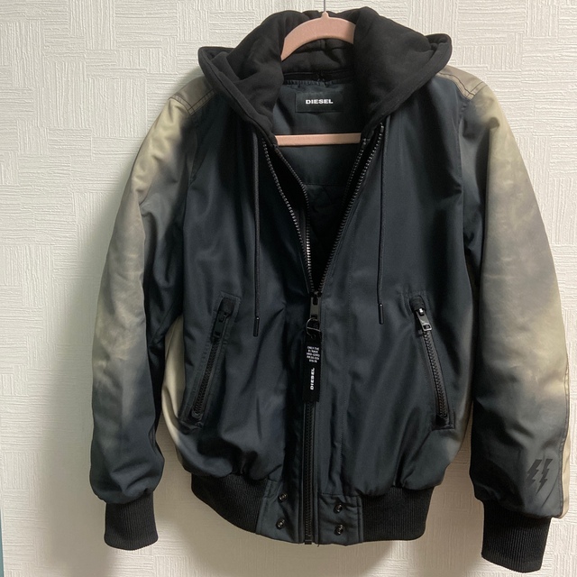 DIESEL - DIESEL J-FOREST ジャケット ディーゼル フード 未使用の通販