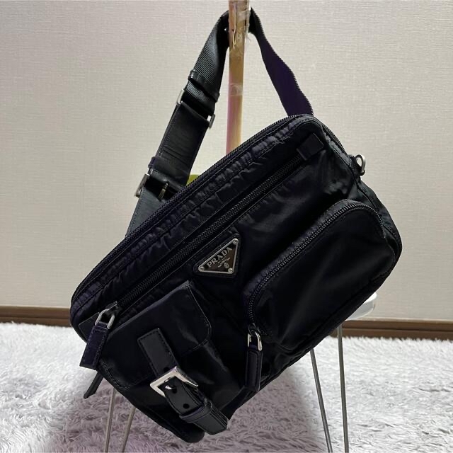 Prada ウエストポーチ ウエストバッグ - ショルダーバッグ Prada ウエストポーチ ウエストバッグ - ショルダーバッグ