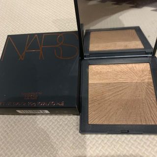 ナーズ(NARS)のNARS サマーソルスティス チークデュオ (チーク)