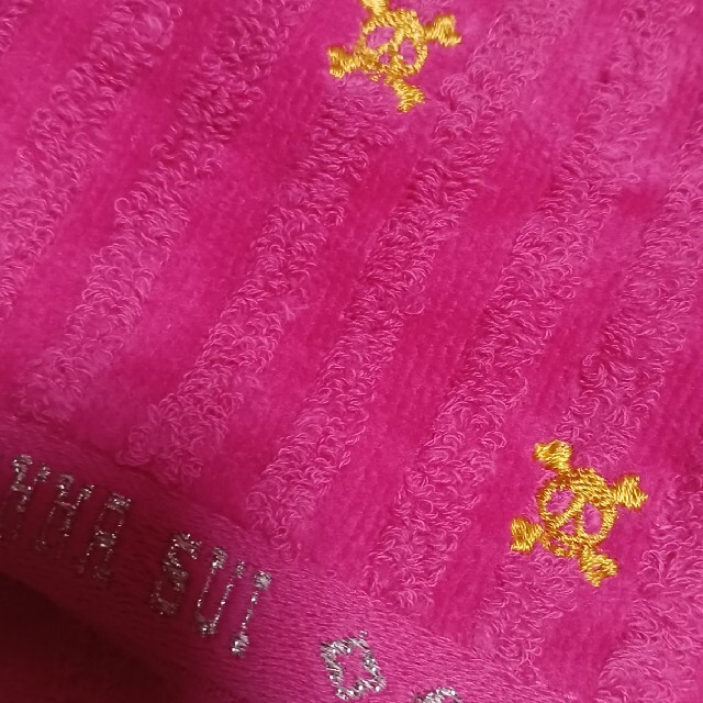 ANNA SUI(アナスイ)の値下げ📌アナスイ☆タオルハンカチ☠️ レディースのファッション小物(ハンカチ)の商品写真