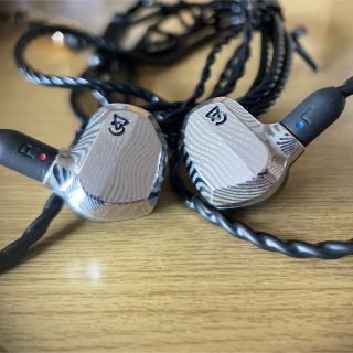 クーポン値下げ　campfire audio saber 限定100台品(ヘッドフォン/イヤフォン)