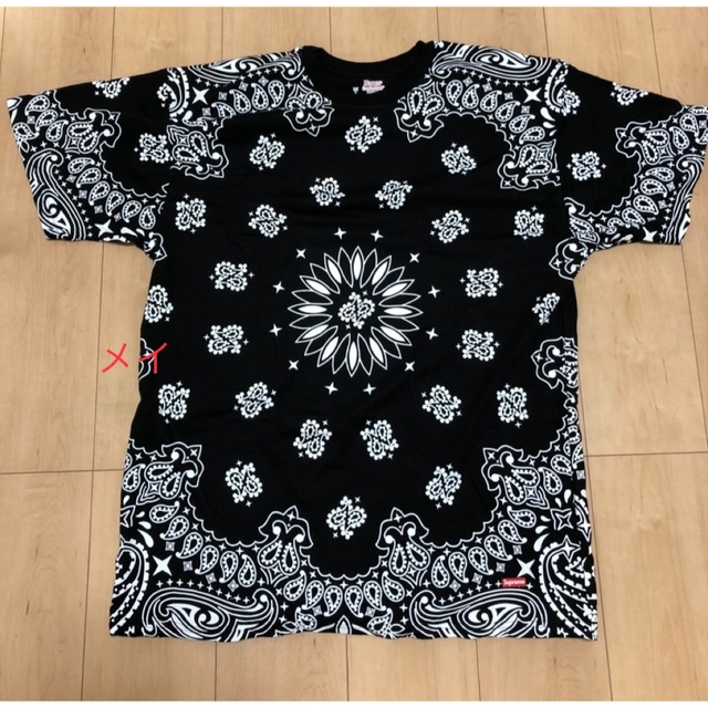 Supreme - Supreme Bandana Tee バンダナ Tシャツ 一枚の通販 by メイ ...