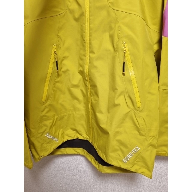 Supreme(シュプリーム)の(新品）Supreme Gonz GORE-TEX Shell Jacket メンズのジャケット/アウター(その他)の商品写真