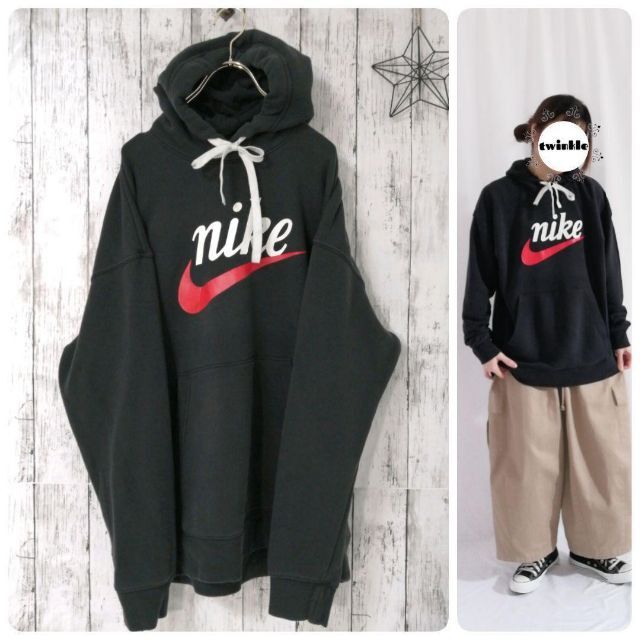 セール国産 NIKE - NIKE ナイキ スウッシュプリント プルオーバー