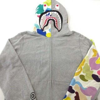 アベイシングエイプ(A BATHING APE)のアベイシングエイプ シャークパーカー スウェット ジャージ ワッペン L(パーカー)