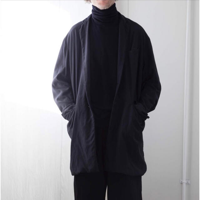 COMOLI コモリ ナイロン シルク パテッド チェスターコート ネイビー 2