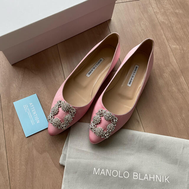 人気定番 MANOLO マノロブラニク ハンギシ フラット パンプス 未使用