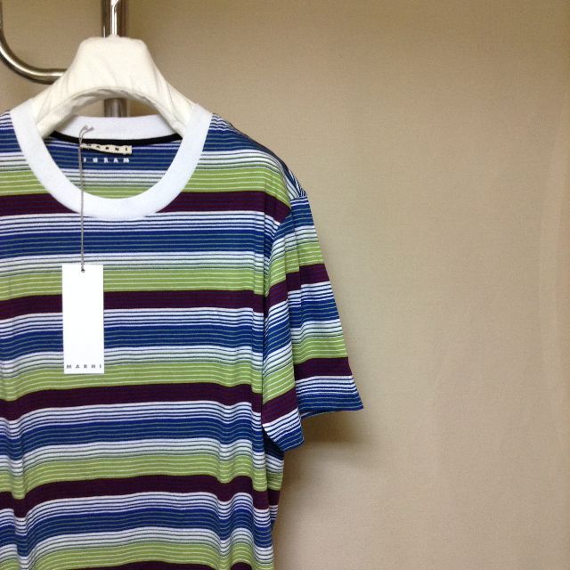 Marni(マルニ)の新品 54 22ss MARNI ボーダーパックT Tシャツ 2866 メンズのトップス(Tシャツ/カットソー(半袖/袖なし))の商品写真