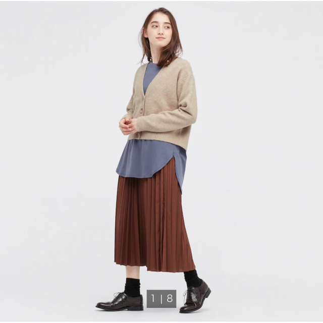 UNIQLO(ユニクロ)のUNIQLO ユニクロ スフレヤーンVネックショートカーディガン　S ベージュ レディースのトップス(カーディガン)の商品写真