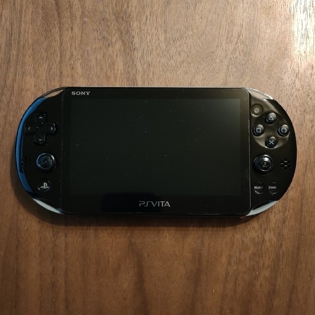 PS vita PCH-2000 16GBメモリーカード付き ワンピなど最旬ア！ 7200円