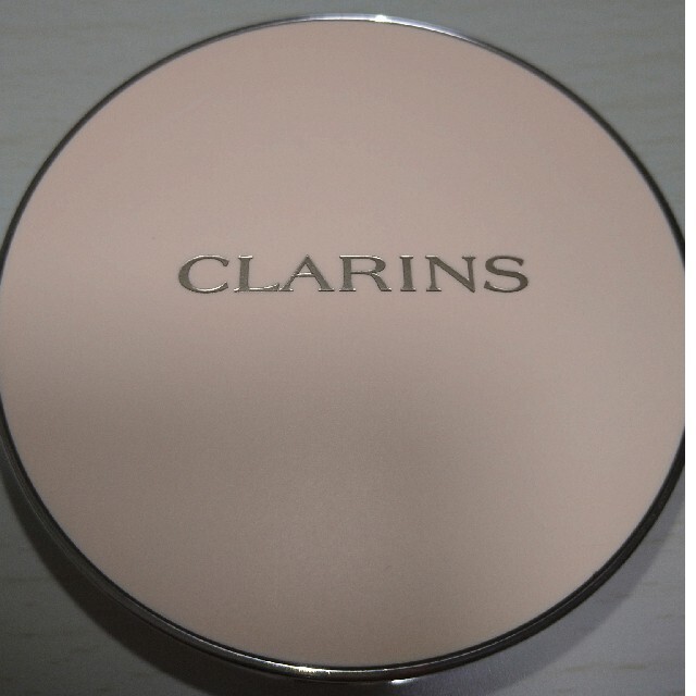CLARINS(クラランス)のCLARINS　アイシャドウ　フェイスパウダー コスメ/美容のベースメイク/化粧品(アイシャドウ)の商品写真