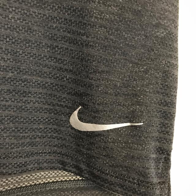 NIKE(ナイキ)のNIKEトレーニングウェア レディースのトップス(Tシャツ(半袖/袖なし))の商品写真