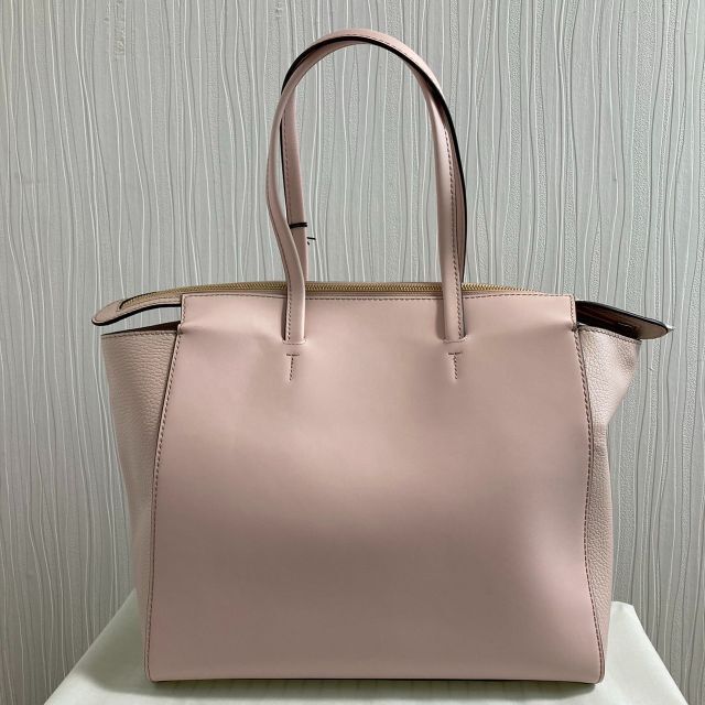 【良品】FURLA フルラ レザートートバッグ  ライトピンク系 本皮