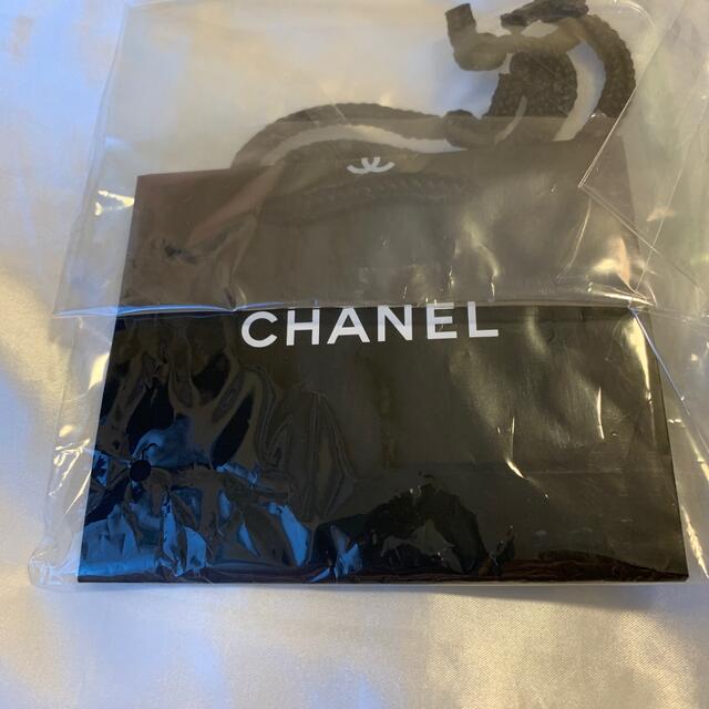 CHANEL(シャネル)のCHANEL ショップ袋 シャネル　ショッパー　美品 レディースのバッグ(ショップ袋)の商品写真