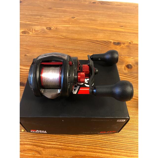 AbuGarcia(アブガルシア)の美品　REVO エリート7 エリート8 ZPIスプールカスタム　2台セット スポーツ/アウトドアのフィッシング(リール)の商品写真