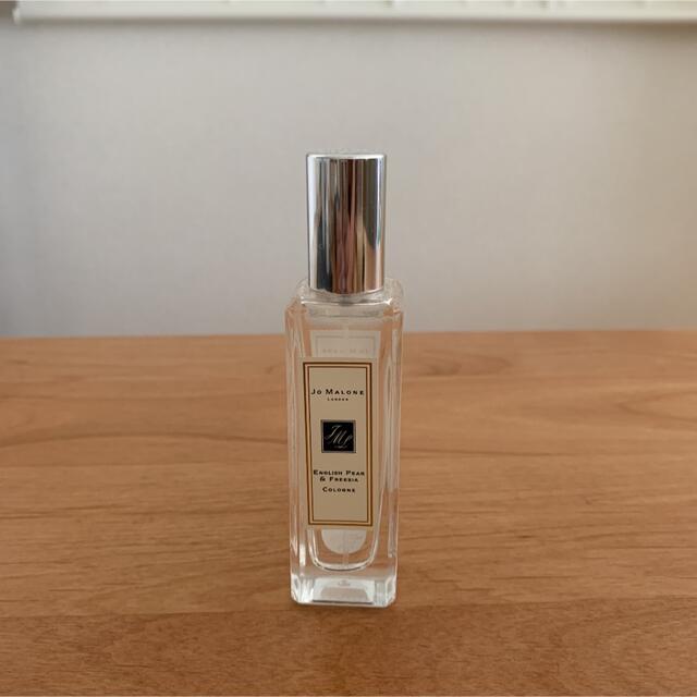 Jo Malone(ジョーマローン)のひろとさん専用　ジョーマローン　香水　イングリッシュペアー&フリージア　コロン コスメ/美容の香水(ユニセックス)の商品写真