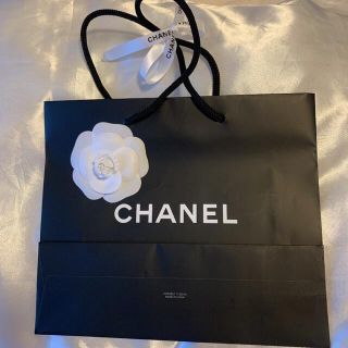 シャネル(CHANEL)のCHANEL ショップ袋 シャネル　ショッパー　カメリア・リボン付き(ショップ袋)