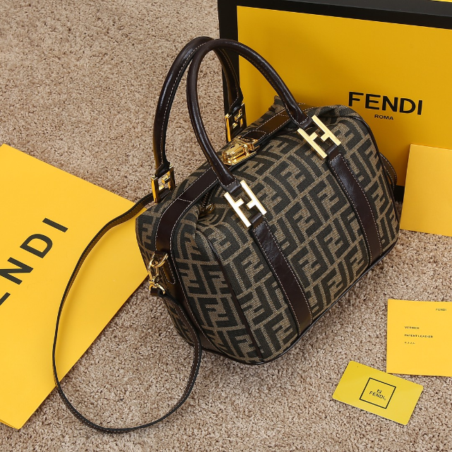 希少！ FENDI★フェンディ ズッカ柄 ハンドバッグ ヴィンテージ