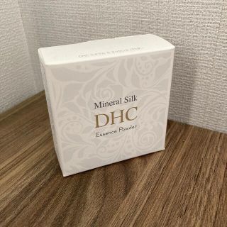 ディーエイチシー(DHC)のミネラルシルクエッセンスパウダー(フェイスパウダー)