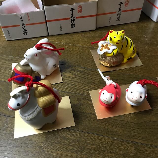 海外販売× 干支土鈴 セット 通販 ふるさと納税 安芸市 手作り土鈴「牛・干支土鈴」2色セット