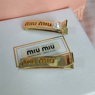 miumiu ヘアピンの通販 400点以上 | フリマアプリ ラクマ