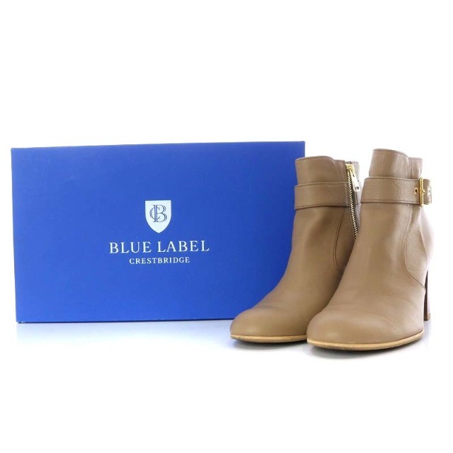 BLUE LABEL CRESTBRIDGE(ブルーレーベルクレストブリッジ)のブルーレーベルクレストブリッジ ベルテッド ブーツ ショート M ベージュ レディースの靴/シューズ(ブーツ)の商品写真