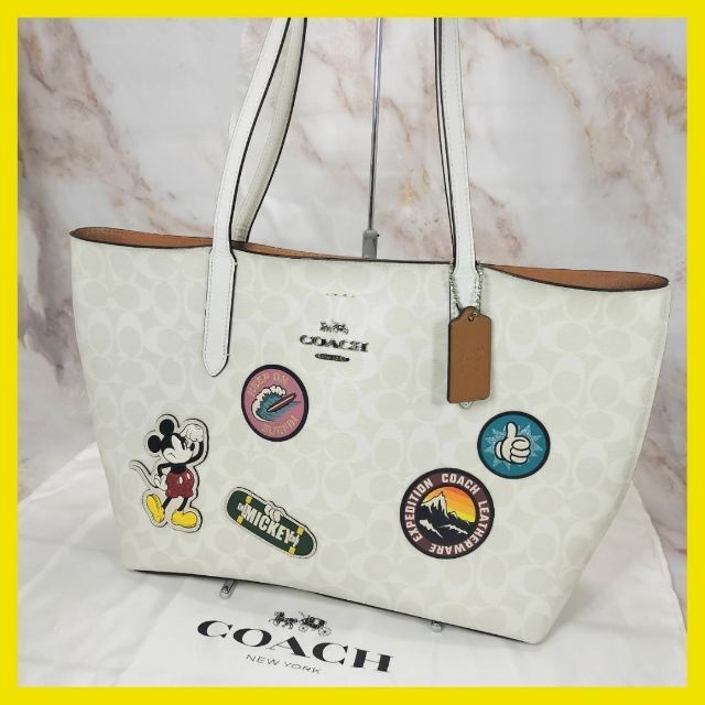 COACH コーチ シグネチャー ホワイト ディズニー トートバッグ ワッペン | フリマアプリ ラクマ