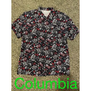 コロンビア(Columbia)のコロンビア　Columbia 総柄　シャツ　フィッシュ柄　ネイビー系　M 釣り(Tシャツ/カットソー(半袖/袖なし))