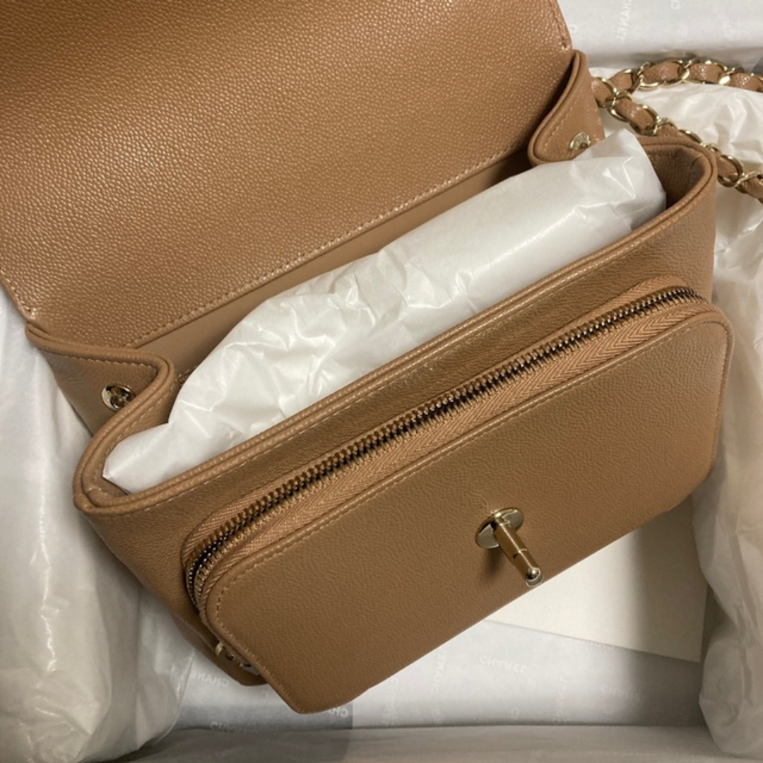 CHANEL(シャネル)のビジネスアフィニティ レディースのバッグ(ショルダーバッグ)の商品写真