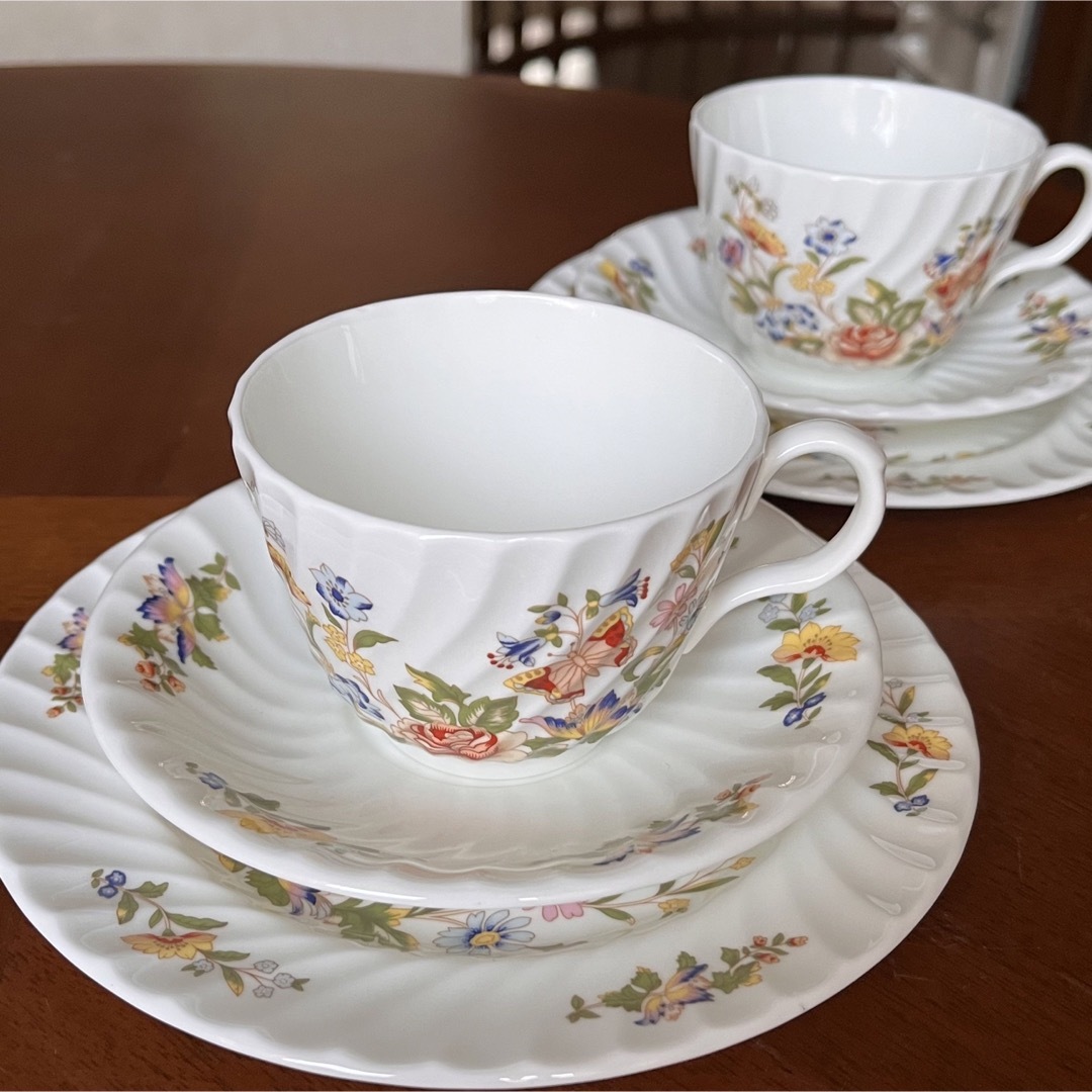 Aynsley China   レア美品エインズレイコテージガーデントリオ