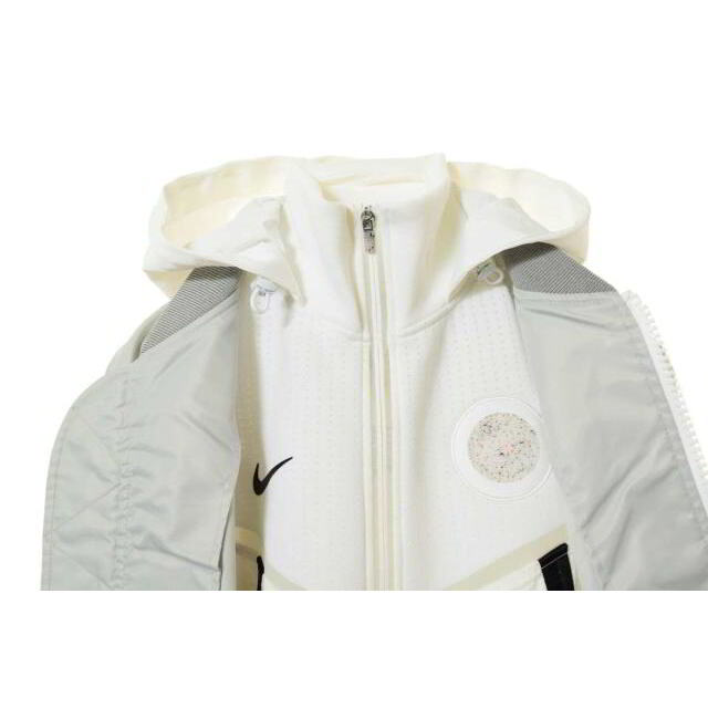 sacai(サカイ)のSacai × NIKE NRG レイヤード ジャケット レディースのジャケット/アウター(ブルゾン)の商品写真