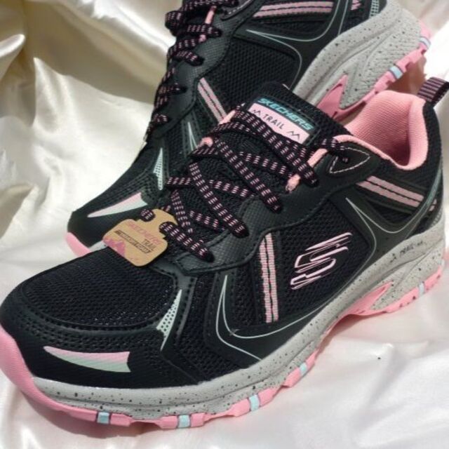 SKECHERS(スケッチャーズ)の新品25cm（24.5cm相当）スケッチャーズトレイルウォーキングシューズ レディースの靴/シューズ(スニーカー)の商品写真