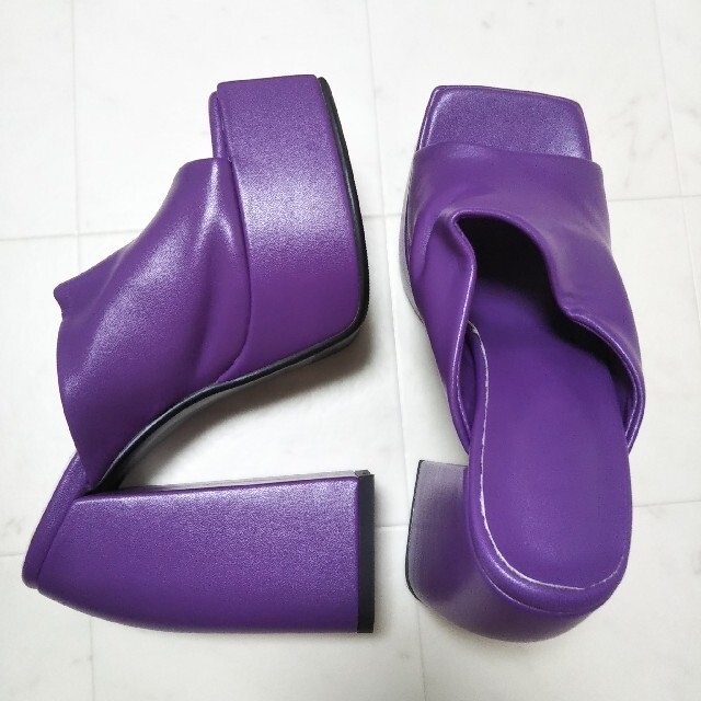 新品 サンダル 23cm 紫 水色 二足セット スクエアトゥ ミュール 厚底 レディースの靴/シューズ(サンダル)の商品写真