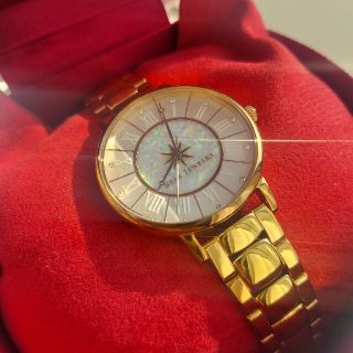 スタージュエリー 時計 クリスマス限定 LIGHT ON TIME 限定色