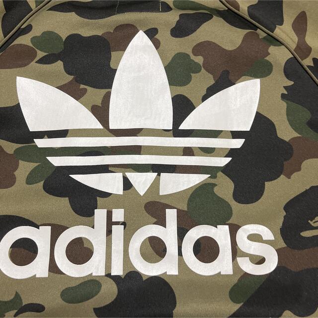 A BATHING APE(アベイシングエイプ)のAPE BAPE KAWS adidas camo 迷彩　m トラックジャケット メンズのトップス(ジャージ)の商品写真