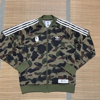 アベイシングエイプ(A BATHING APE)のAPE BAPE KAWS adidas camo 迷彩　m トラックジャケット(ジャージ)