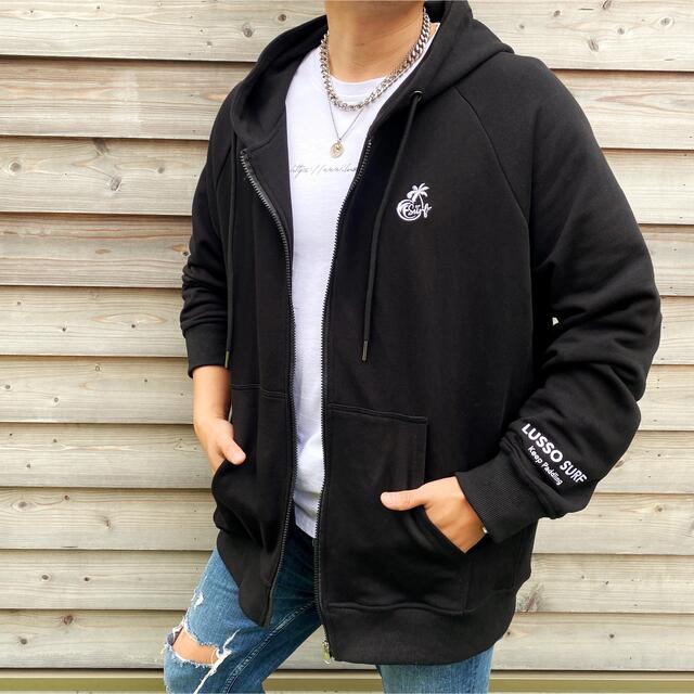 OFF-WHITE(オフホワイト)の大人カジュアル☆LUSSO SURF ビッグロゴパーカー　Mサイズ☆RVCA メンズのトップス(パーカー)の商品写真