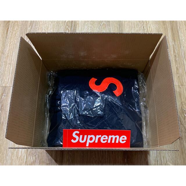 Supreme パーカー