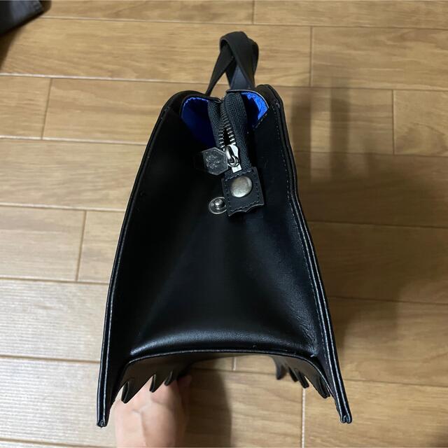 Moi-meme-Moitie - moi-meme-moitie 蝙蝠バッグ 本革 モワティエ Moi-meme-Moitie - moi-meme-moitie 蝙蝠バッグ 本革 モワティエ