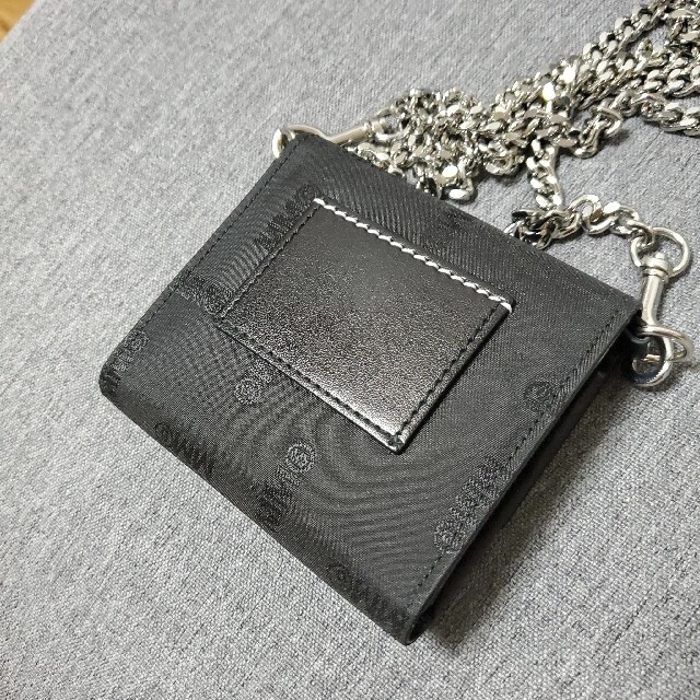 しておりま MM6 折りたたみ財布 二つ折り財布 コンパクトの通販 by ri❀ しておりま MM6 折りたたみ財布 二つ折り財布 コンパクトの通販 by ri❀